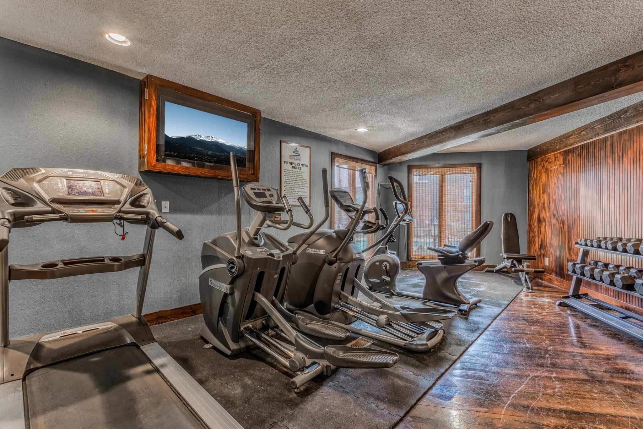 Treetop Lodge Apartments – photo 3
