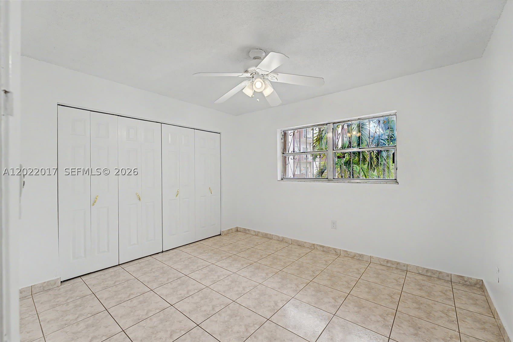 1950 W 54th St – photo 5