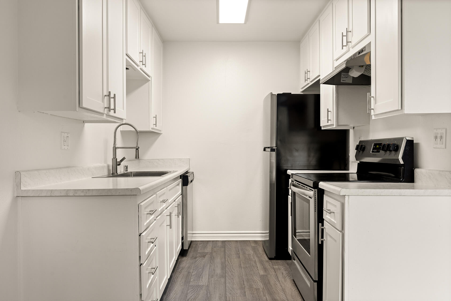 Terre At 1050 Peach – photo 5