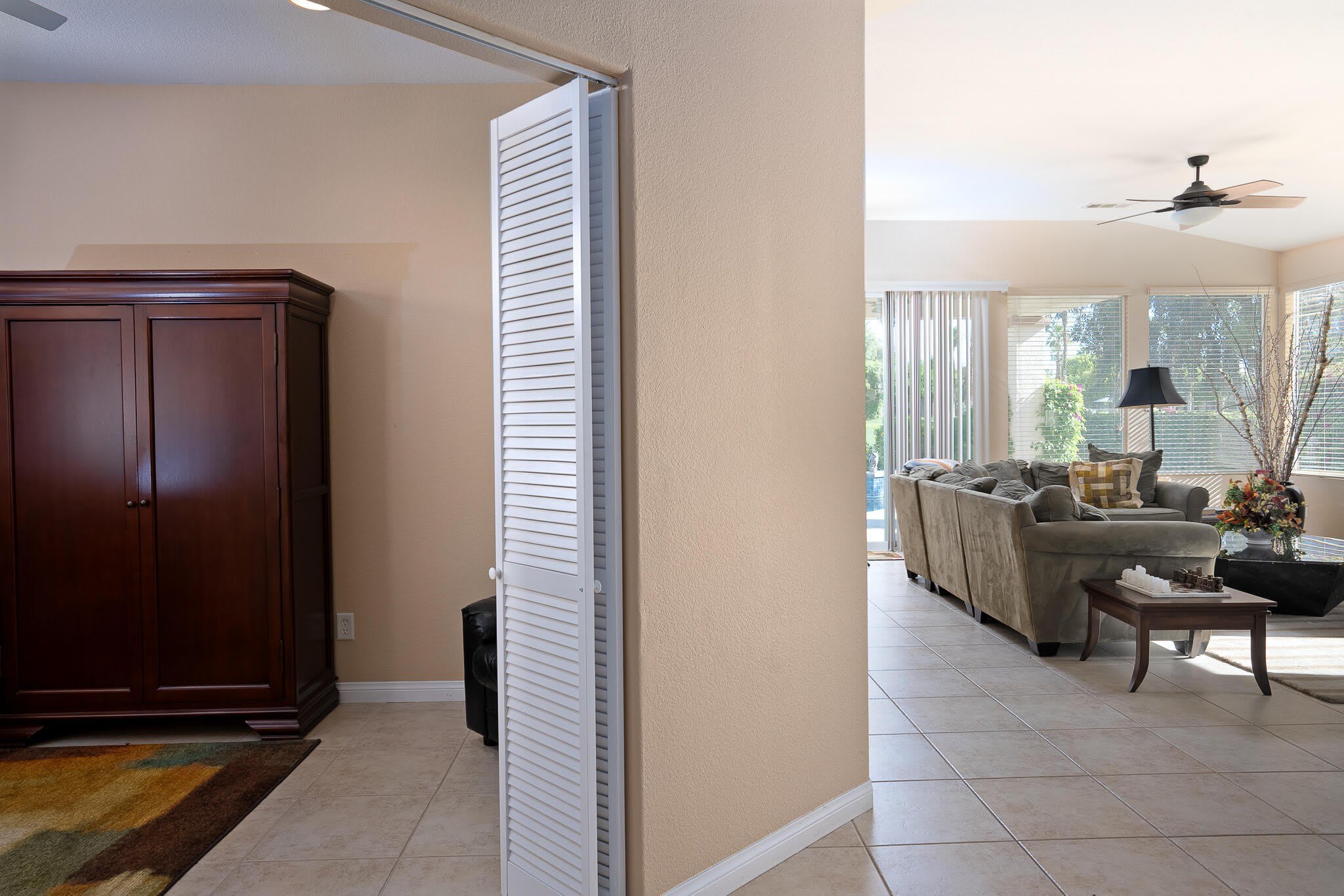 67646 S Natoma Drive – photo 2