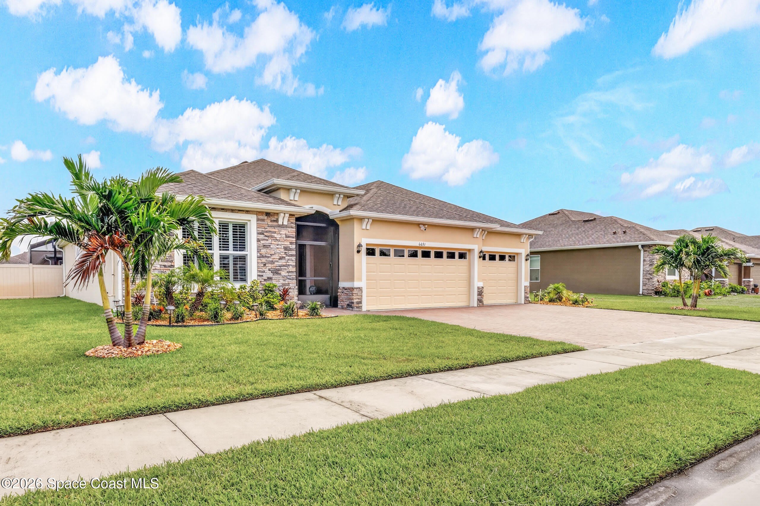 6691 Cameo Drive – photo 2