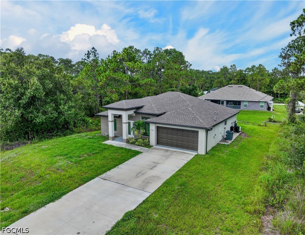 738 Sunrirse Boulevard – photo 2