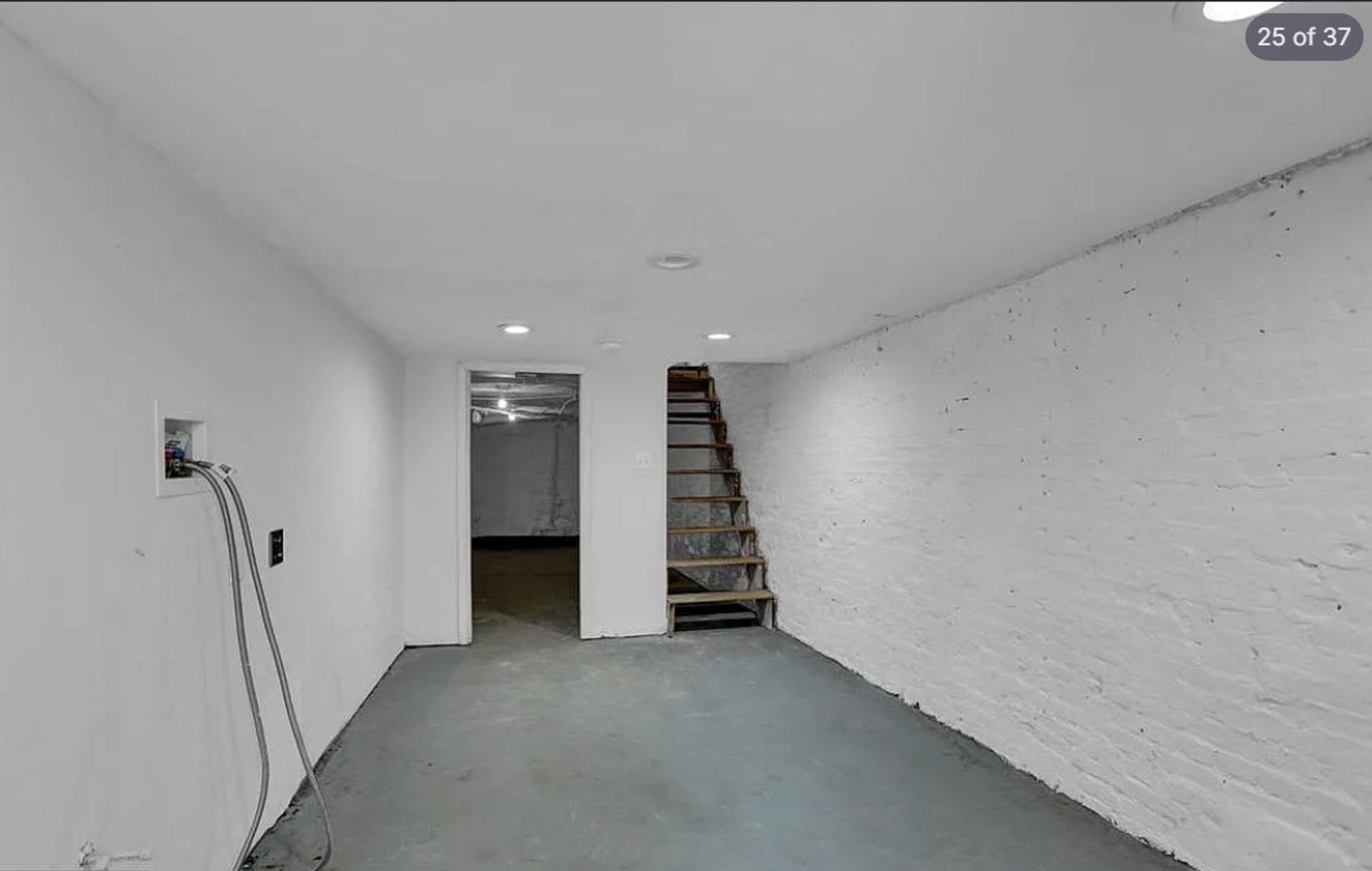 1520 Holbrook – photo 5