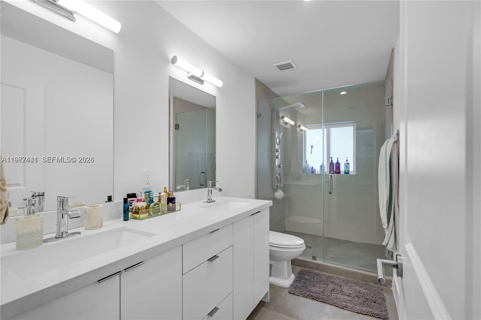 10471 Southwest 164th Street – photo 5