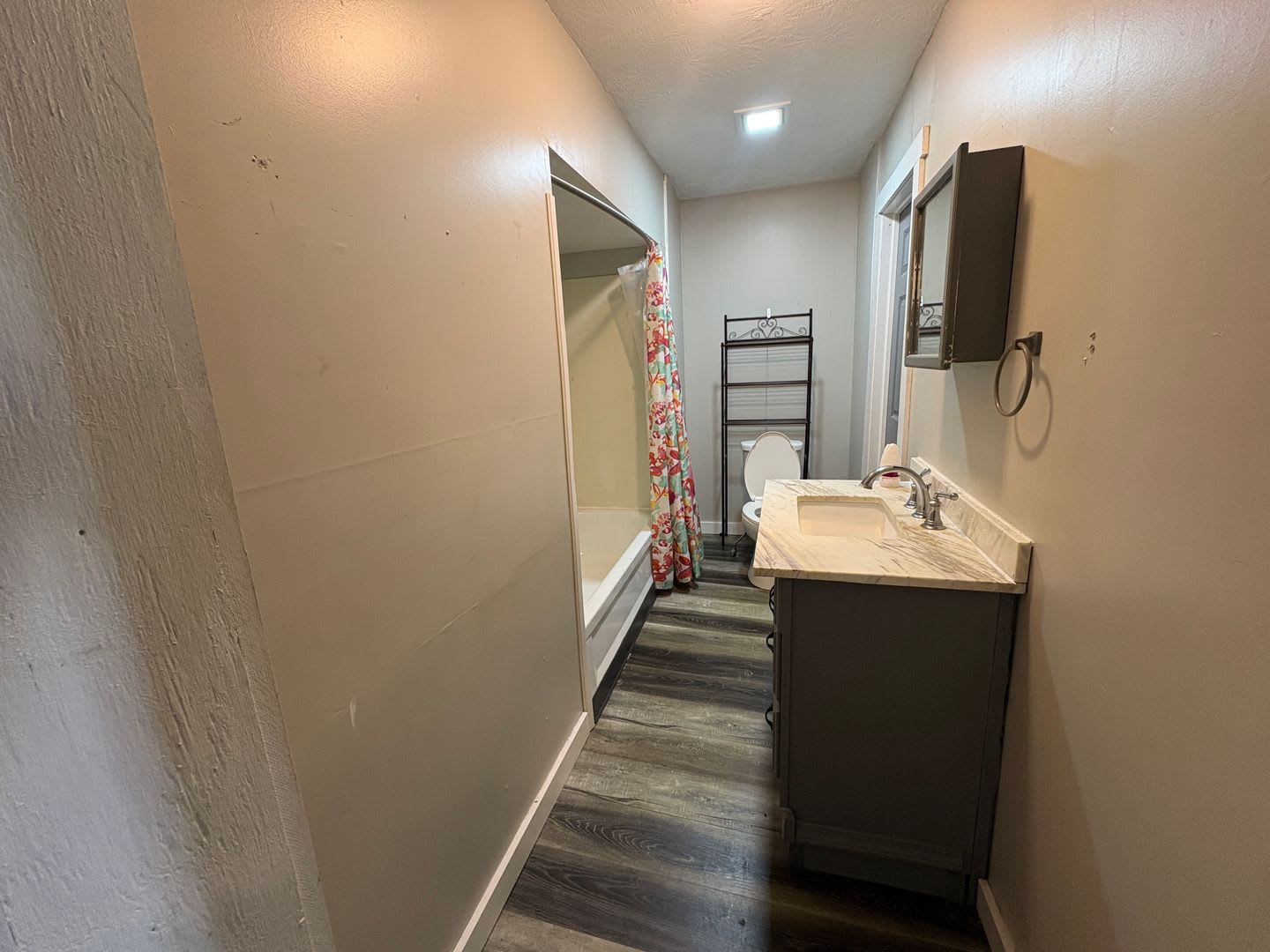 Spacious 3bed / 1 bath – photo 5