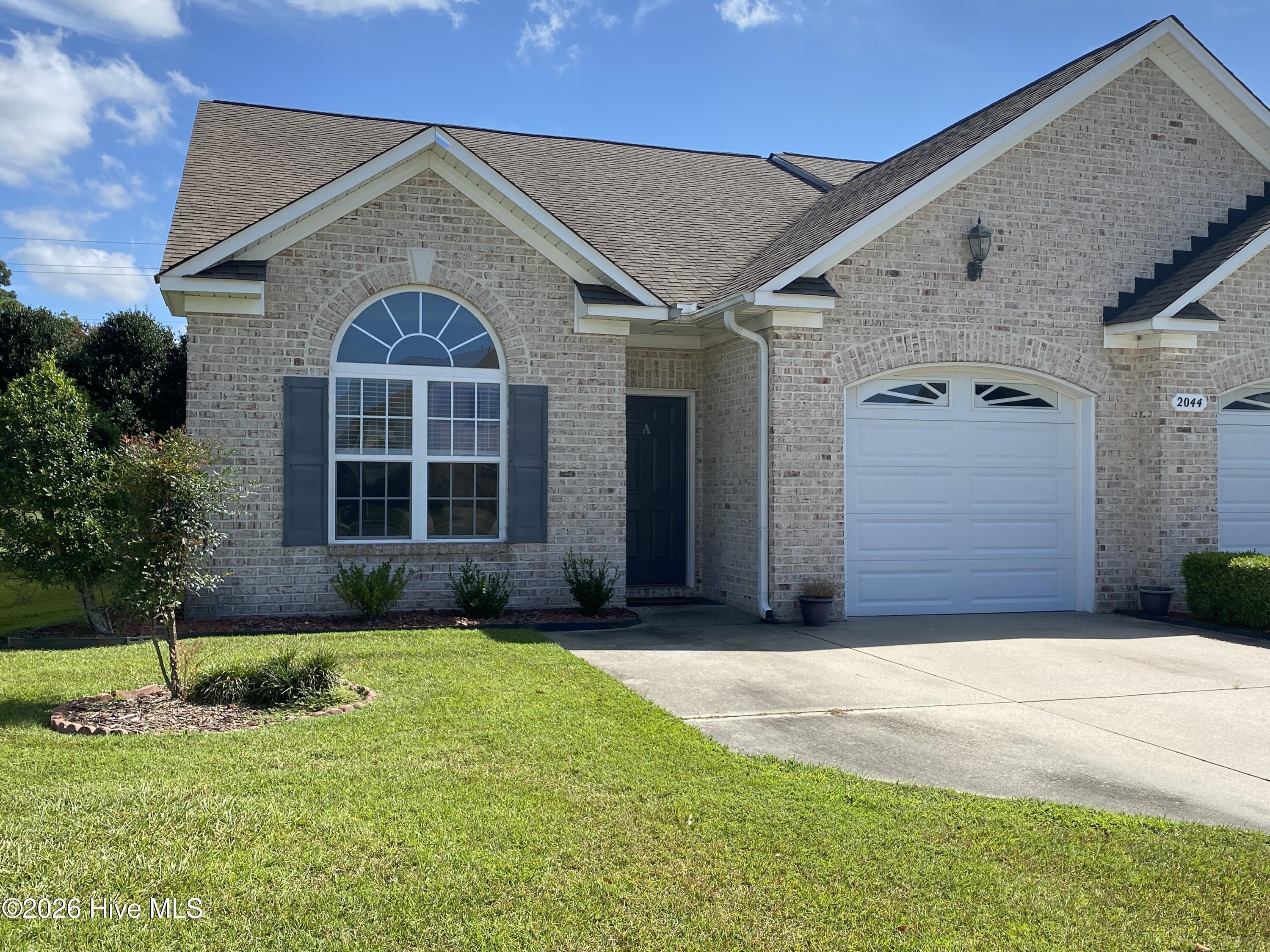 2044 Cambria Drive – photo 1