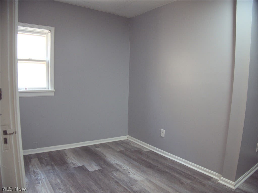 687 Broadway Avenue – photo 4