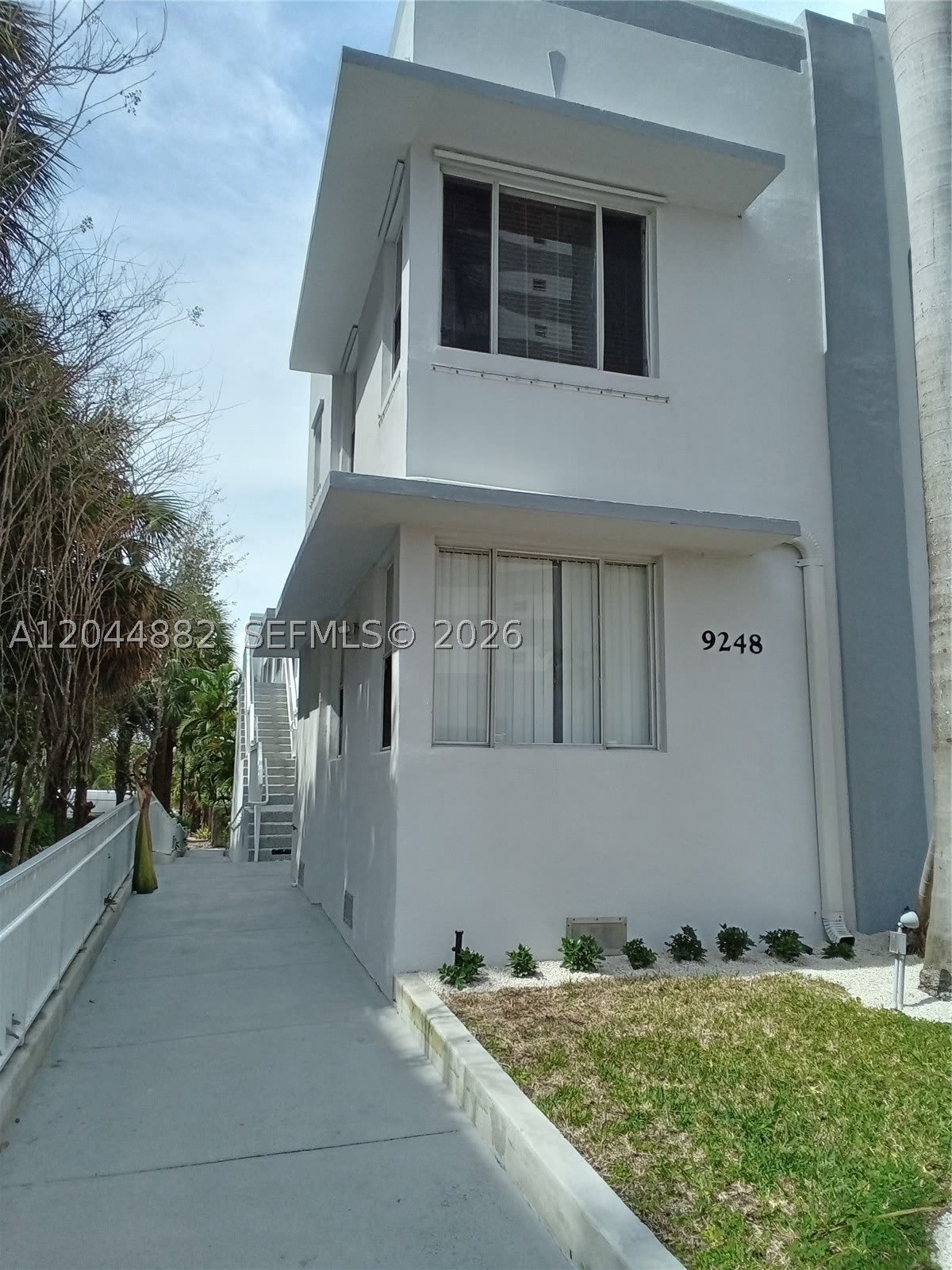 9248 Collins Ave – photo 1