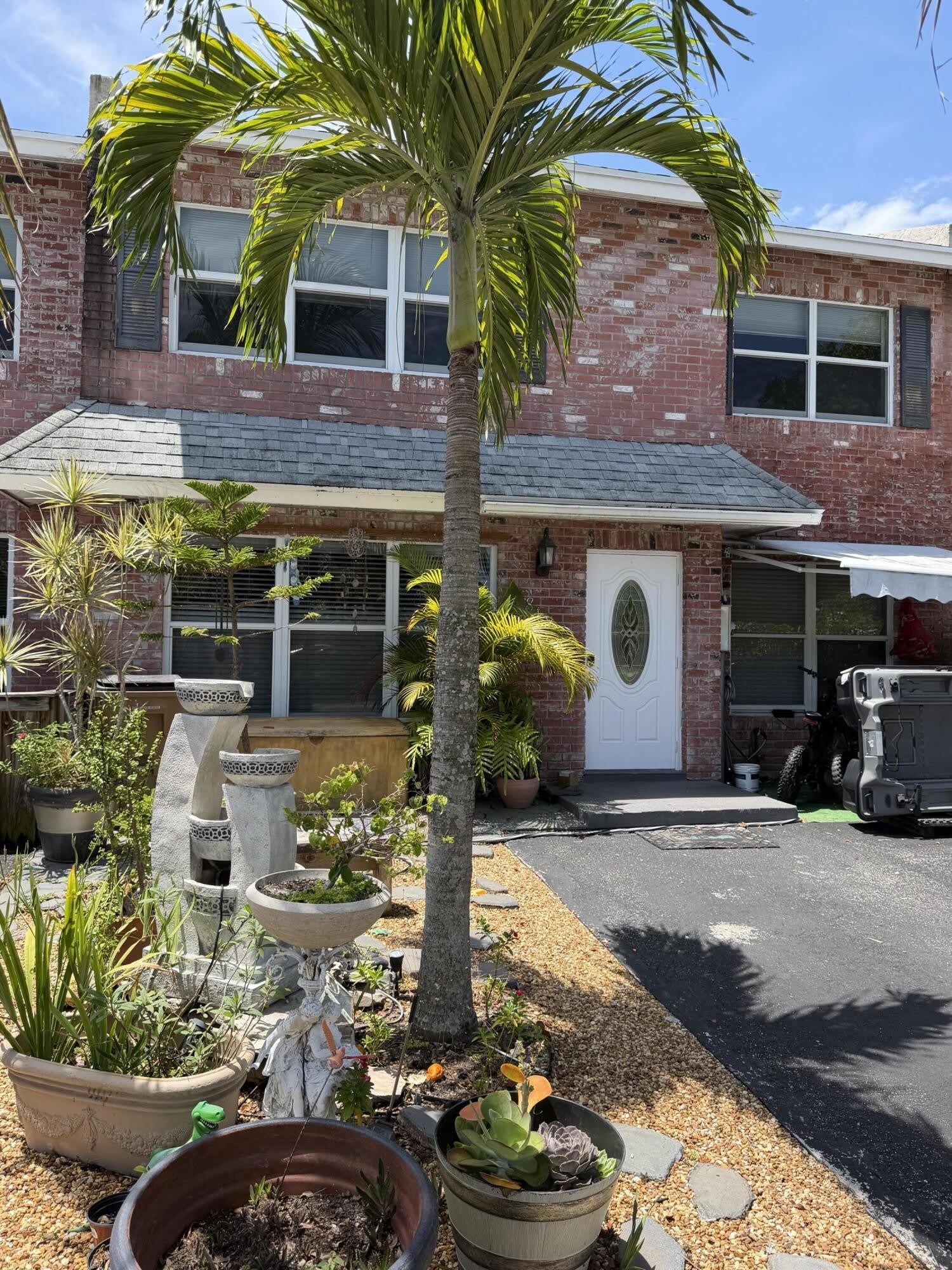 806 NW 41st Court – photo 1