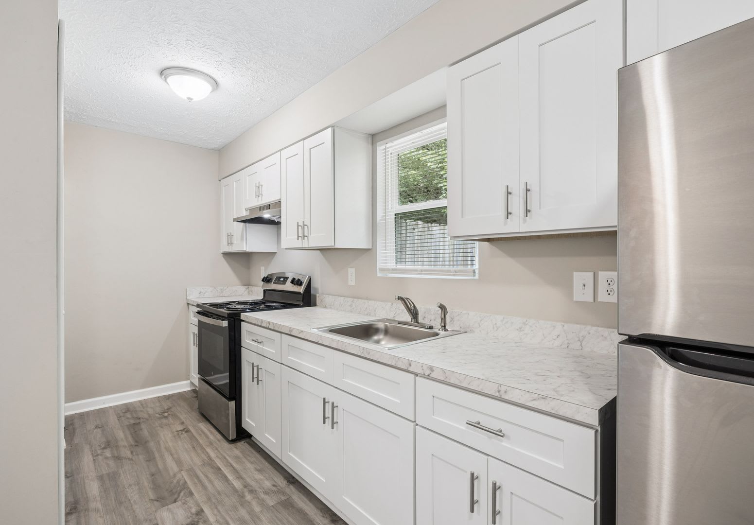 102 South 43Rd Street – photo 4