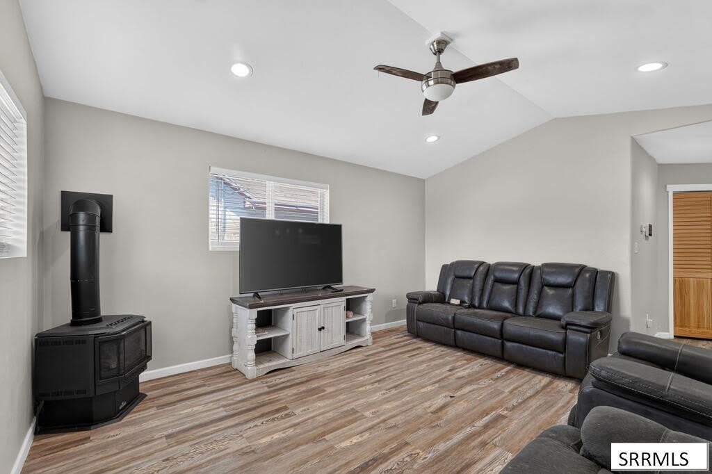 268 Hill Street – photo 2