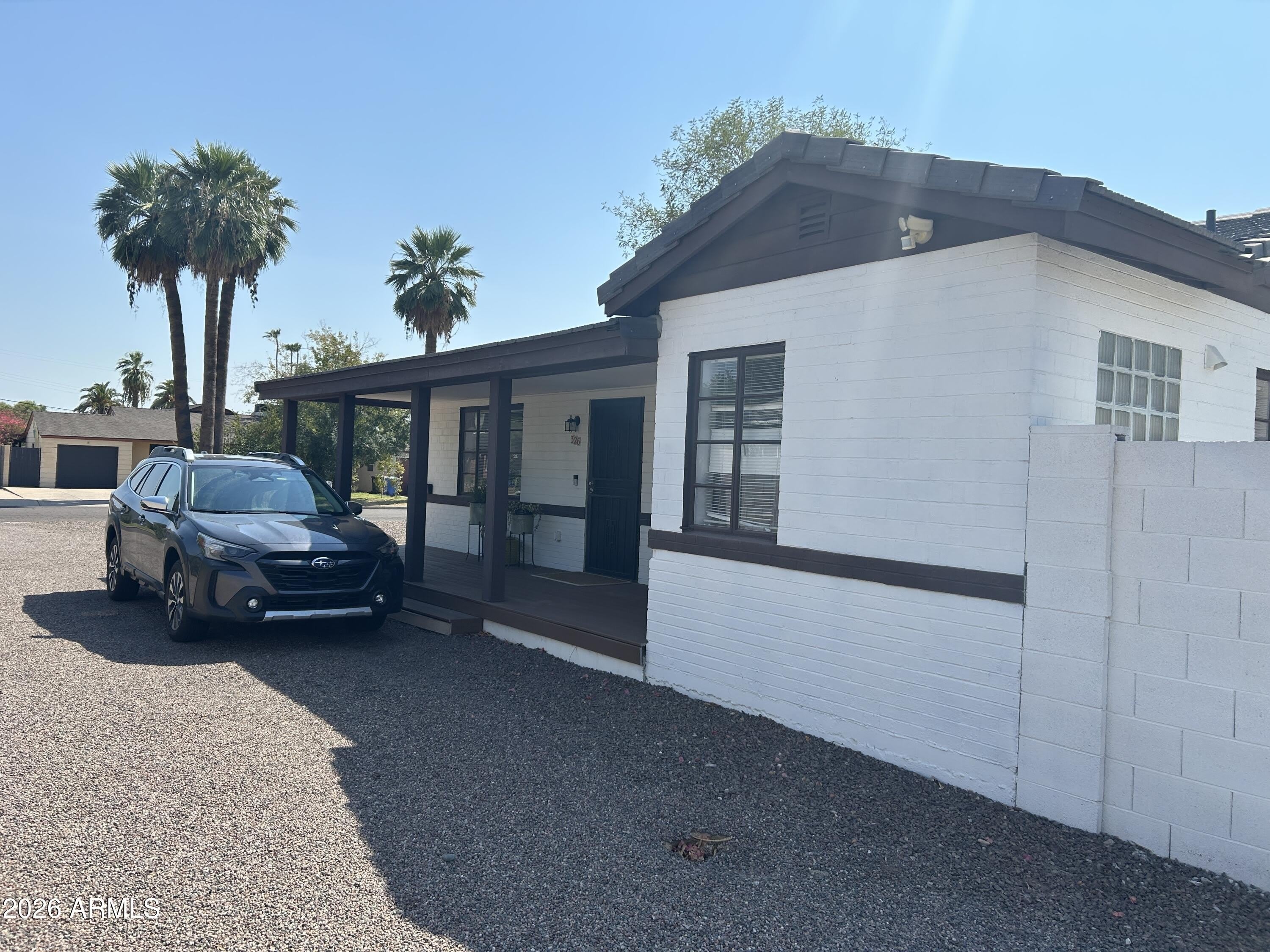 326 W Highland Avenue – photo 2