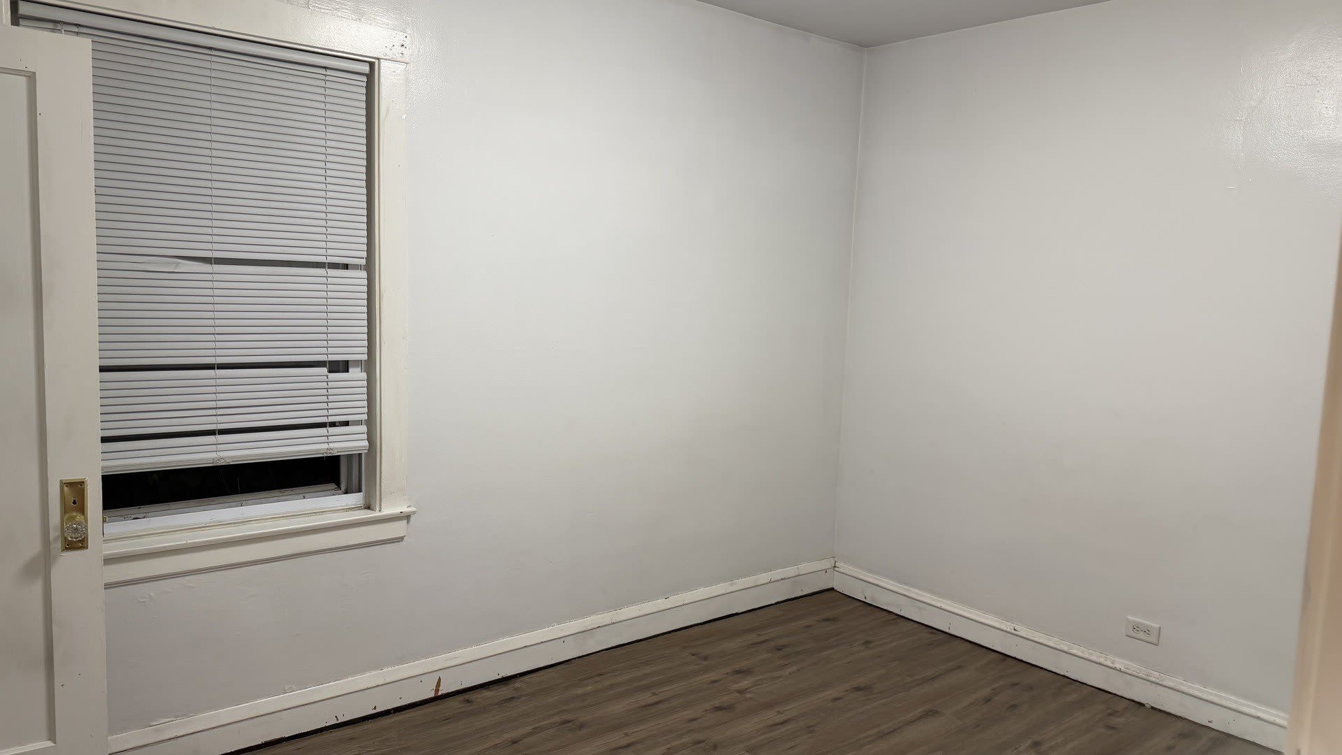2117 N Lockwood Avenue – photo 5