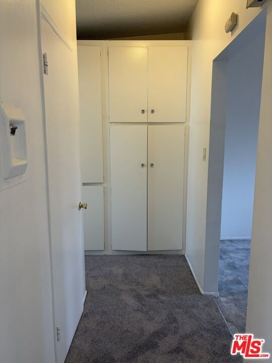 510 W Hyde Park Blvd – photo 3
