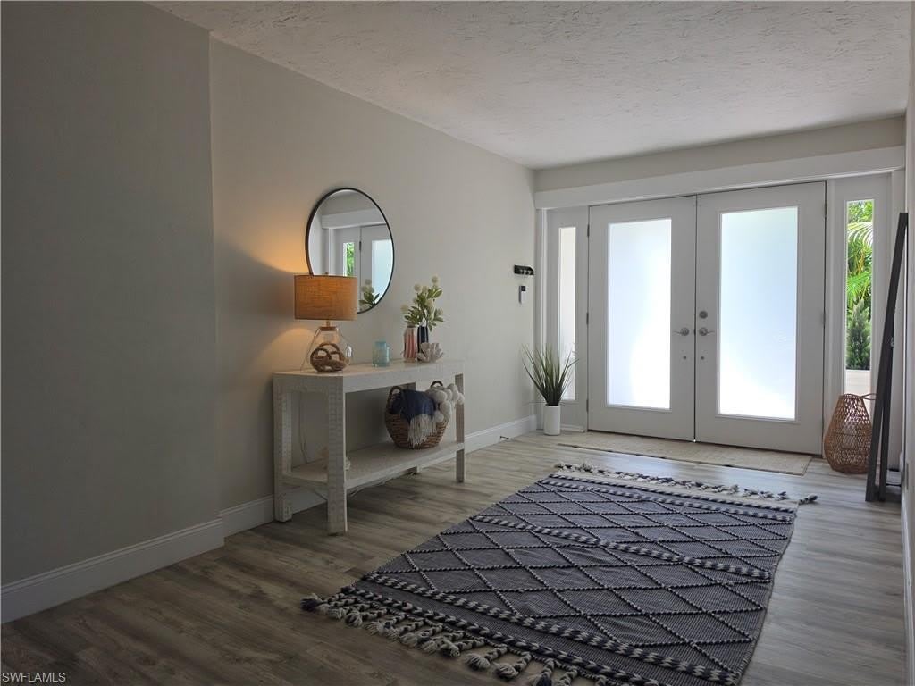 1363 Woodridge Ave – photo 4