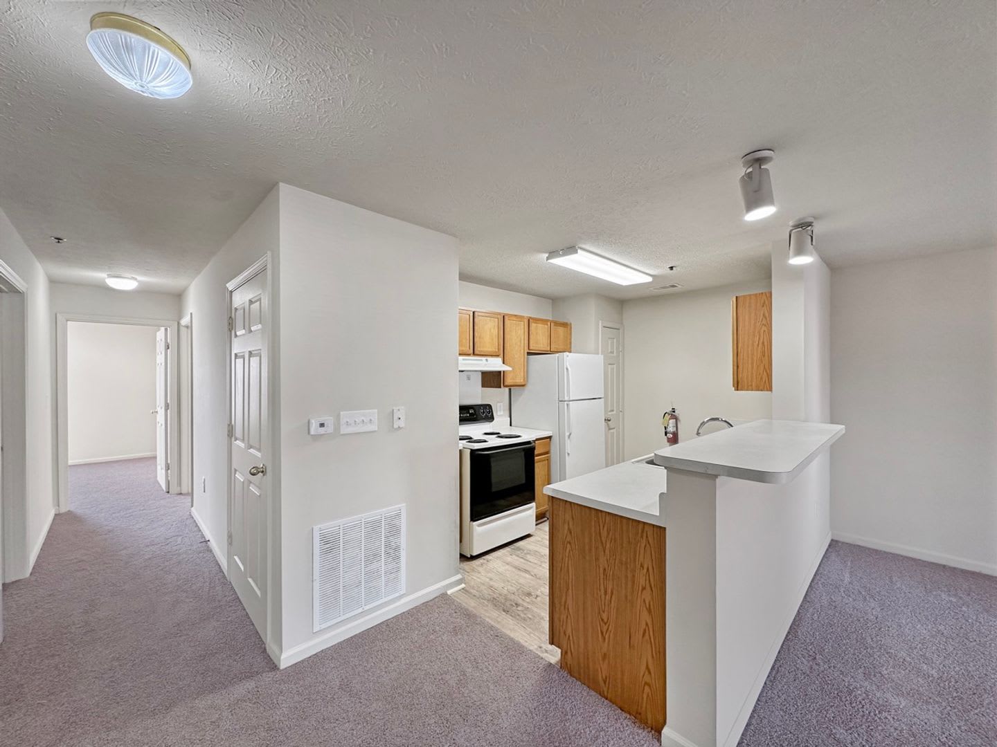Space For The Family In This 3 Bedroom 2 Bath – photo 3