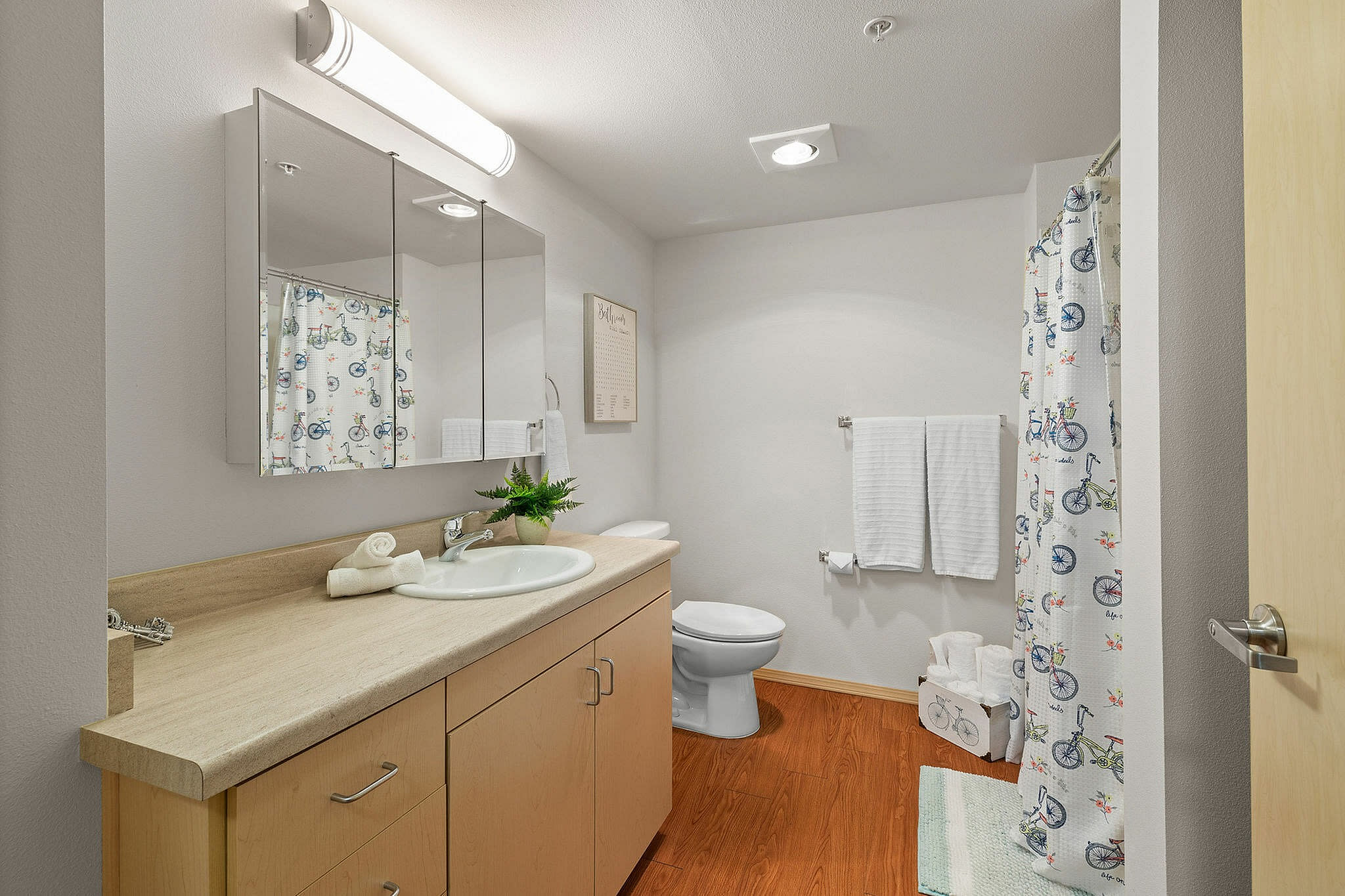 Destinations Lynnwood 61+ Active Adult Apartment Homes – photo 5