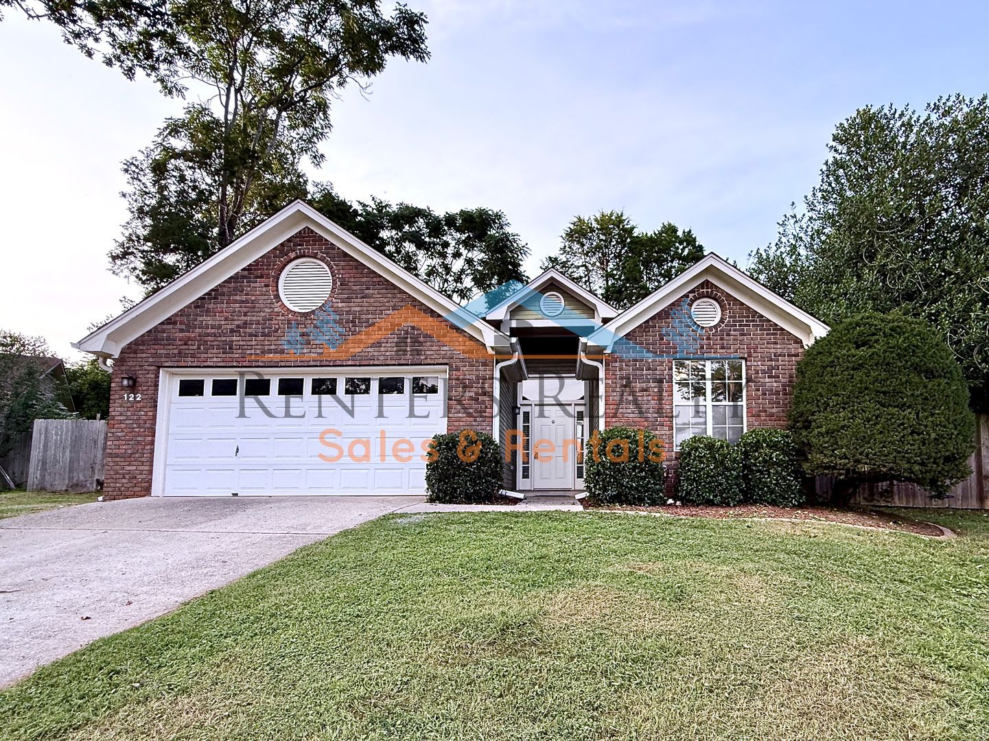 Beautiful 3-Bedroom Home in Madison’s Highly Desired Bob Jones High School District – photo 1