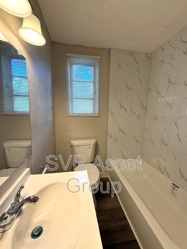 9073 11th Ave – photo 5