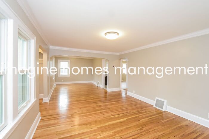 5316 Chicago Avenue – photo 4
