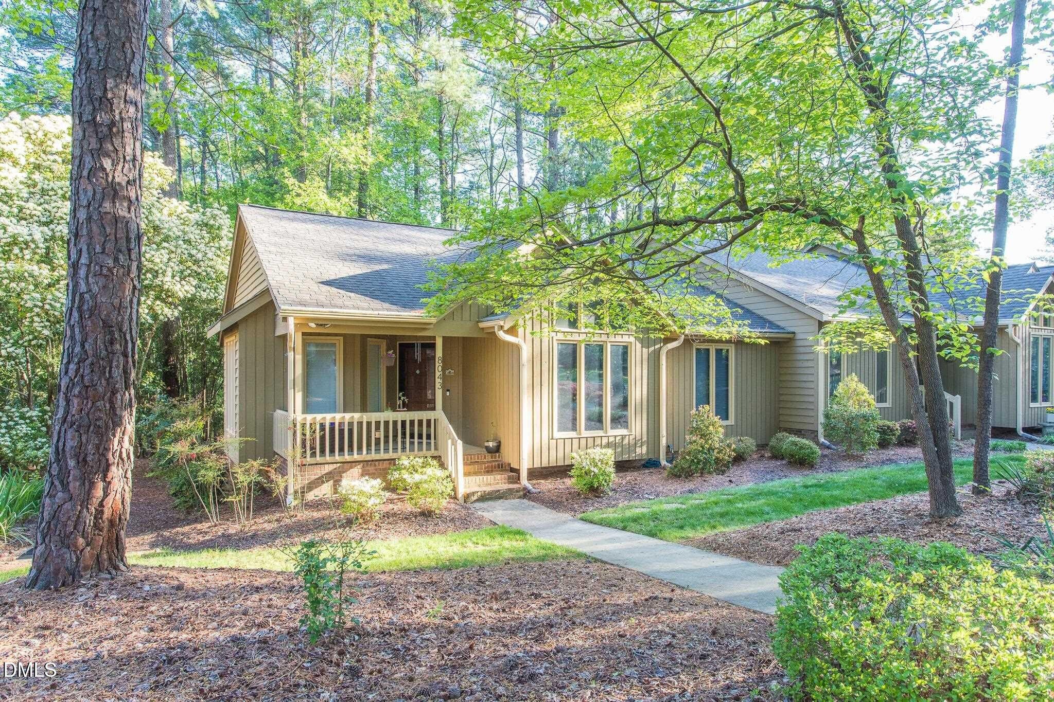 8043 Grey Oak Drive, Raleigh NC 27615 – photo 2