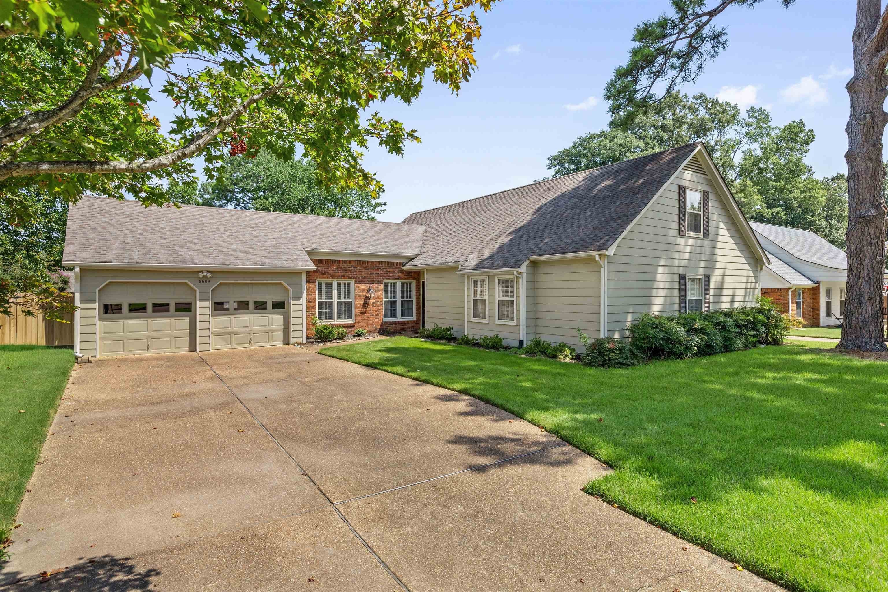 8604 SANDPOINT Dr – photo 2