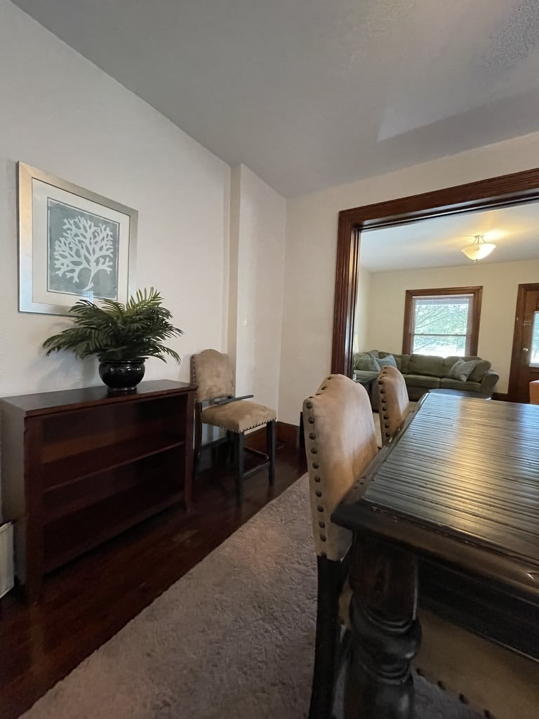 1146 Memorial Avenue – photo 4