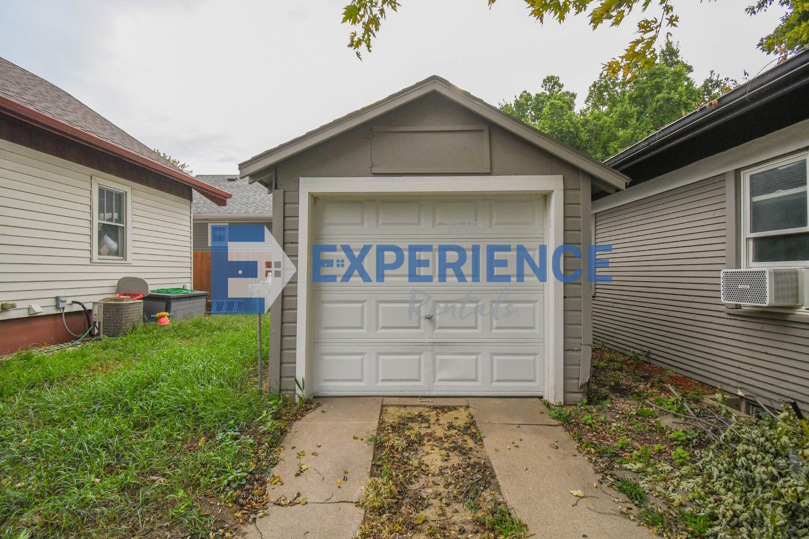 Central Sioux Falls Single-Family Home Available! – photo 5