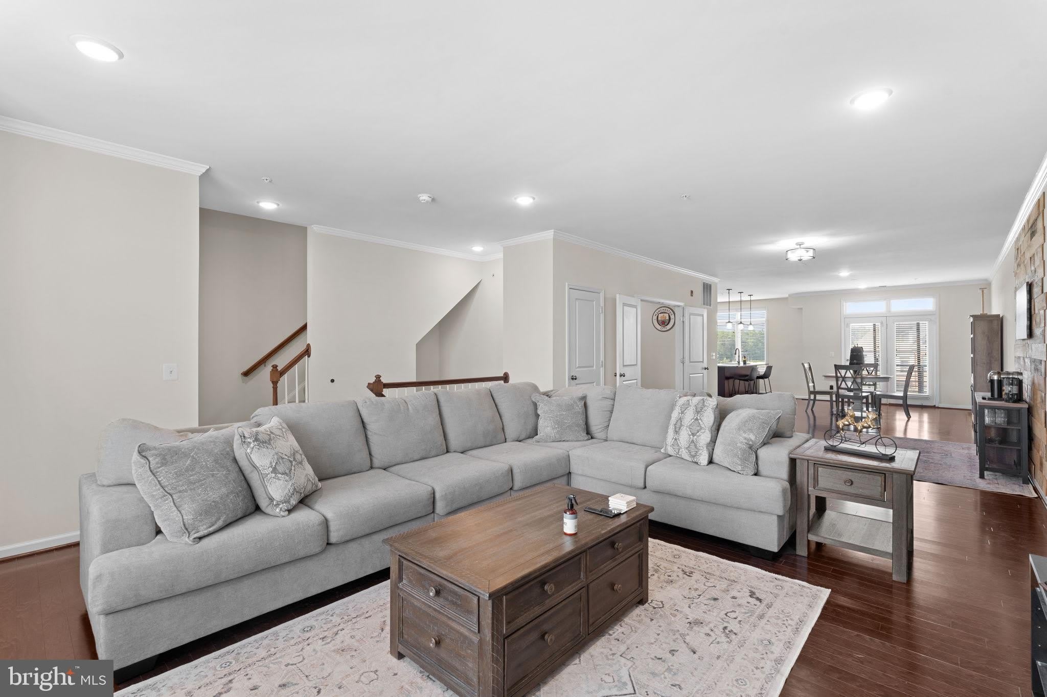 1518 RIBBON LIMESTONE Terrace SE – photo 5