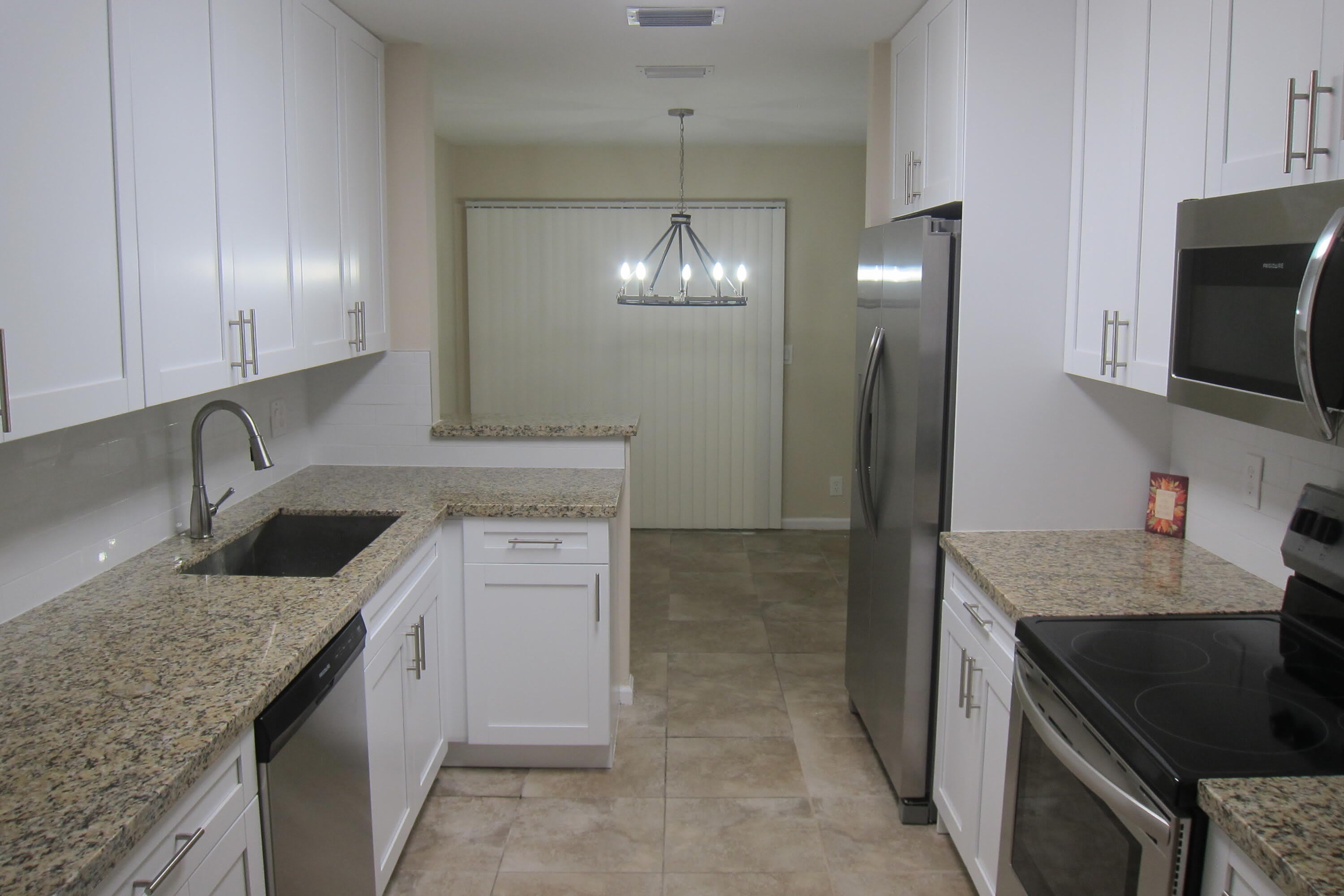 1517 Woodbridge Lakes Circle – photo 3