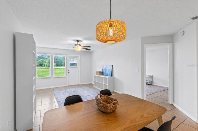 9514 Darien Ave – photo 2