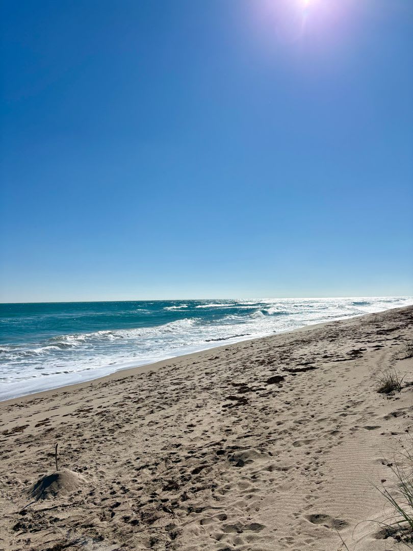 Direct Oceanfront 2/2 Condo in Stuart! – photo 5