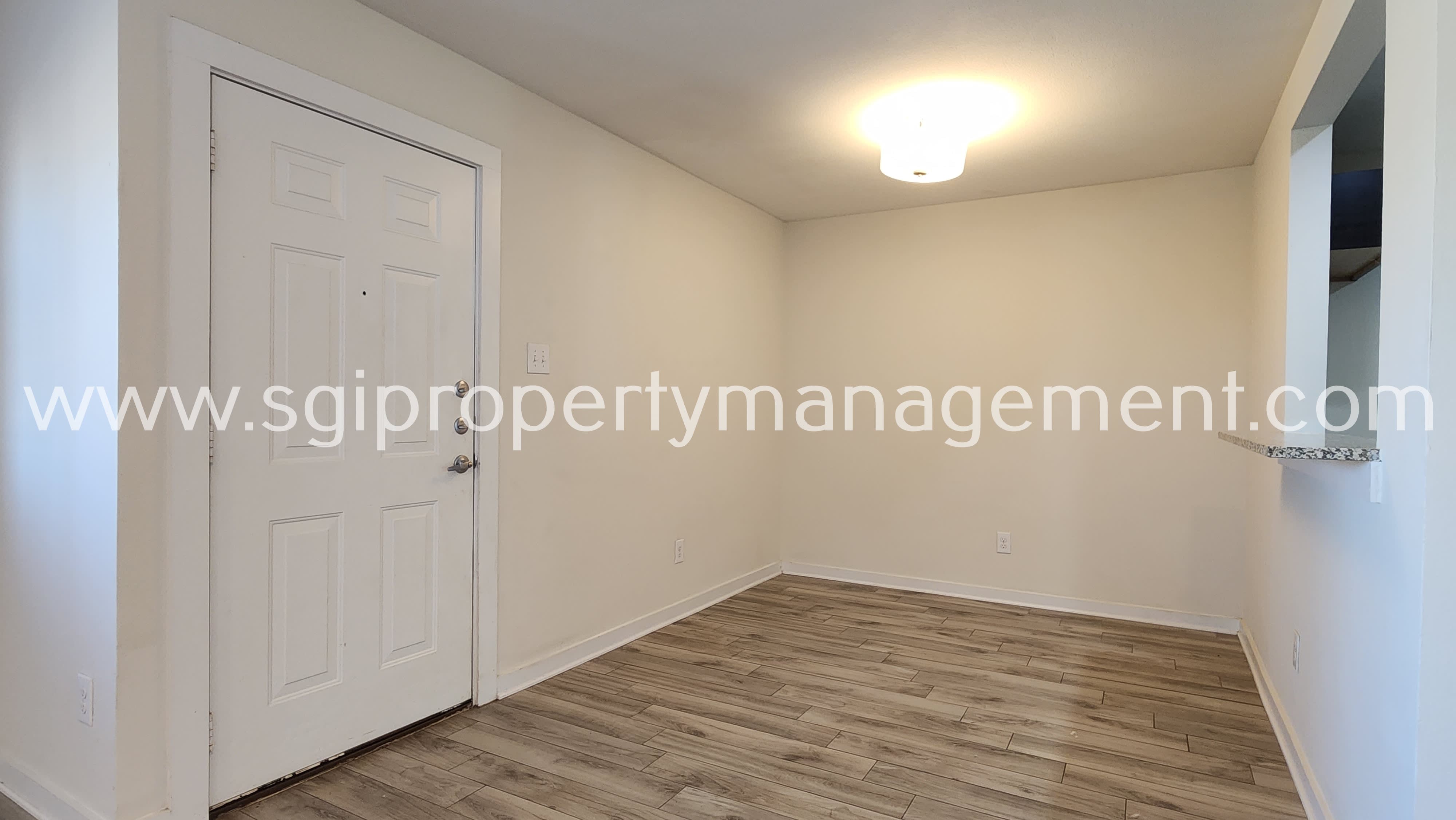 931 Robineta Ln – photo 3