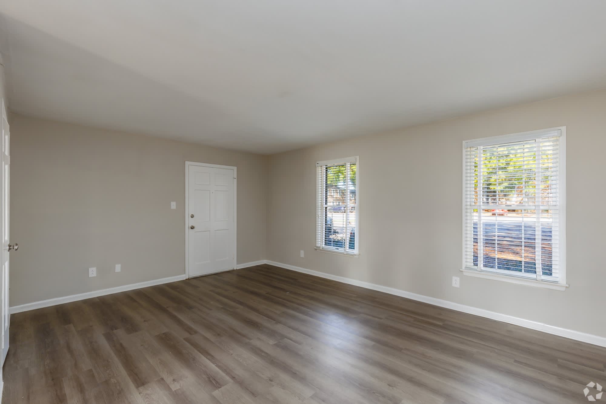 Miars Farm Apartments – photo 4