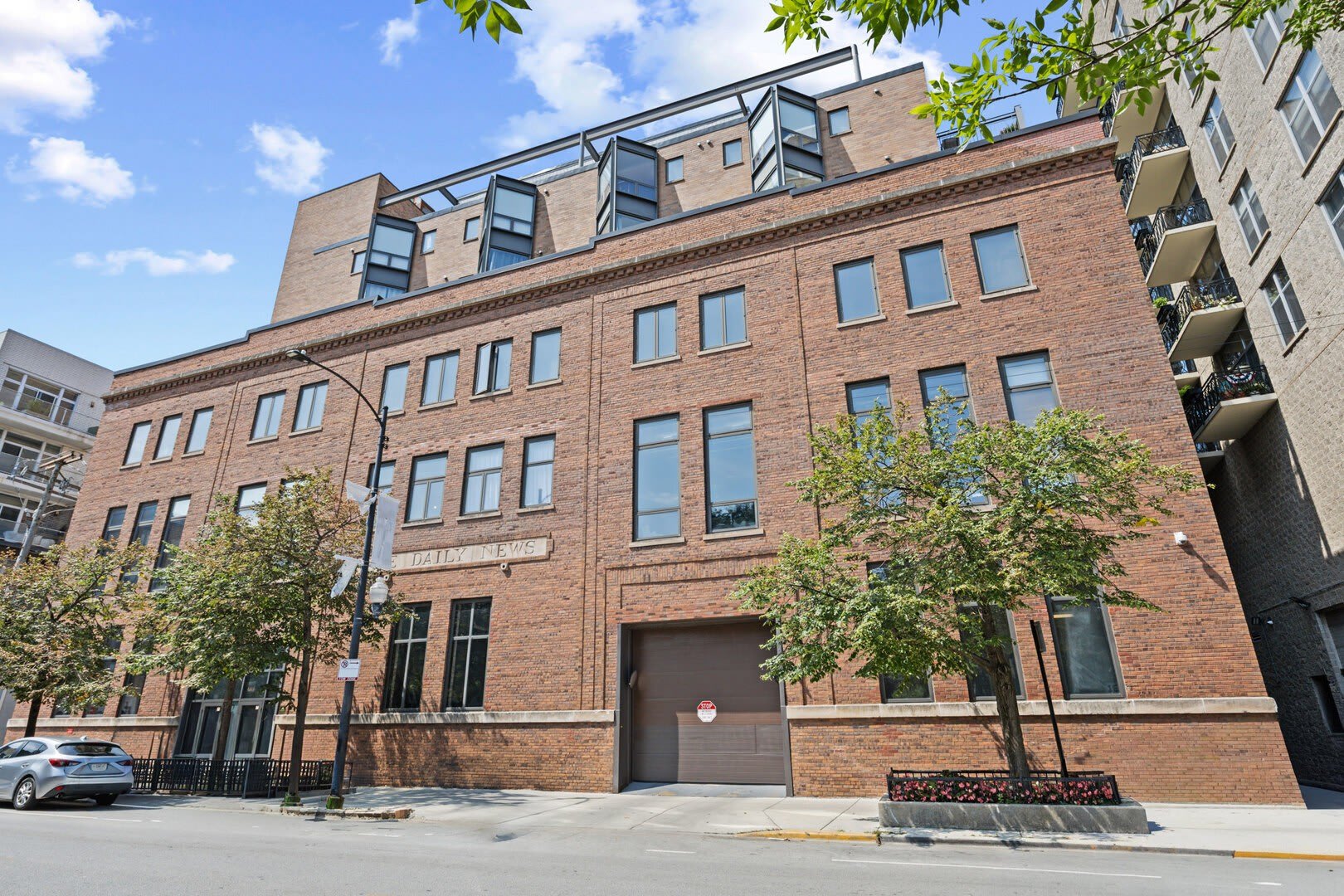 222 S Racine Avenue – photo 1