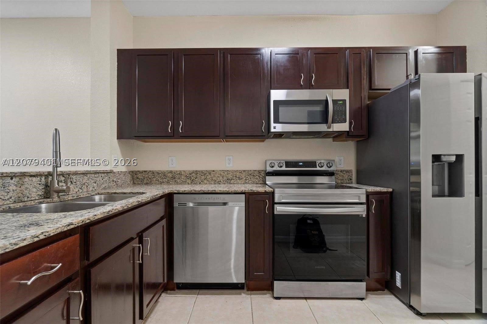 8989 Sw 17Th Ct – photo 5