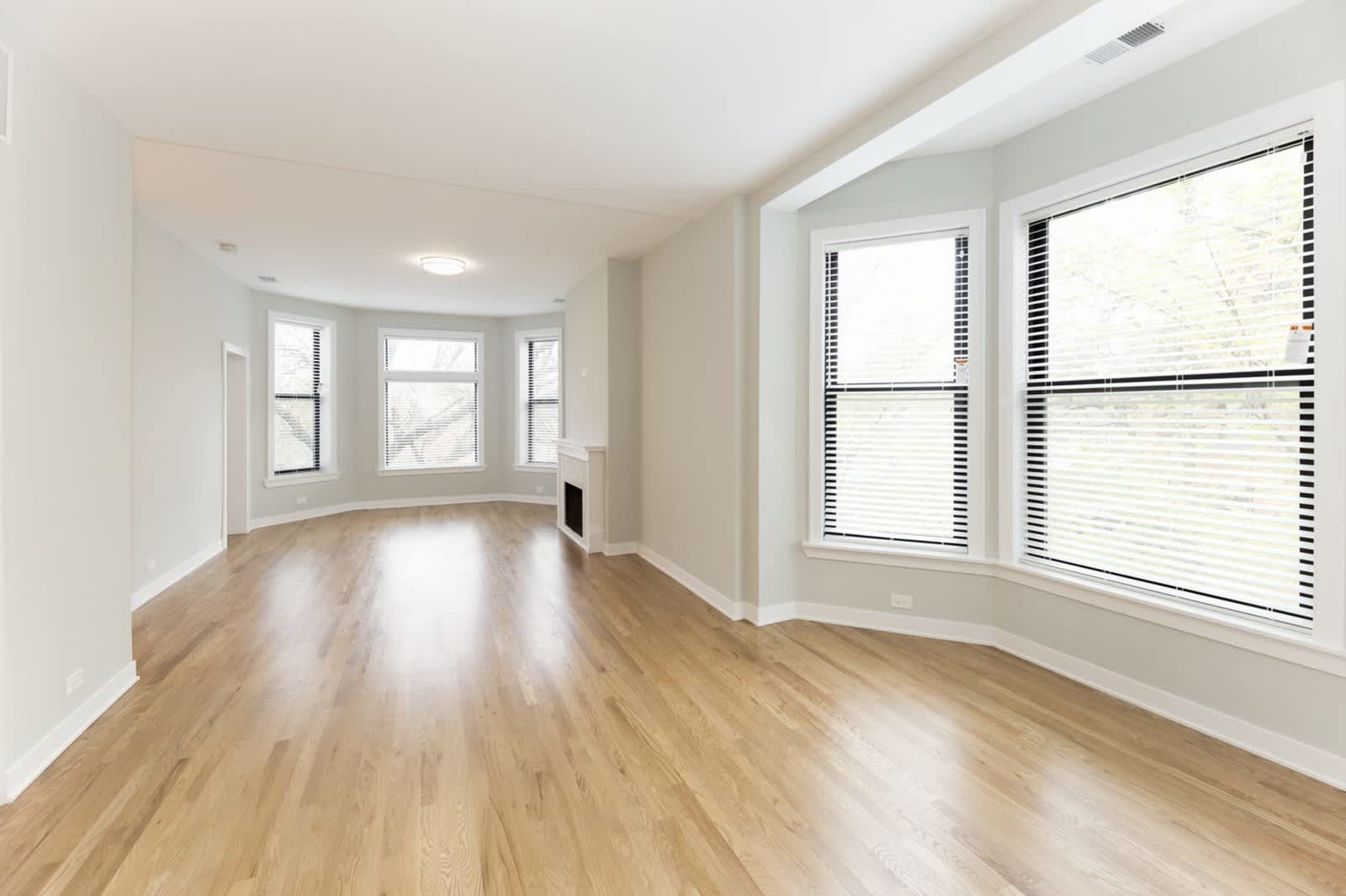 2924 West Logan Boulevard – photo 2