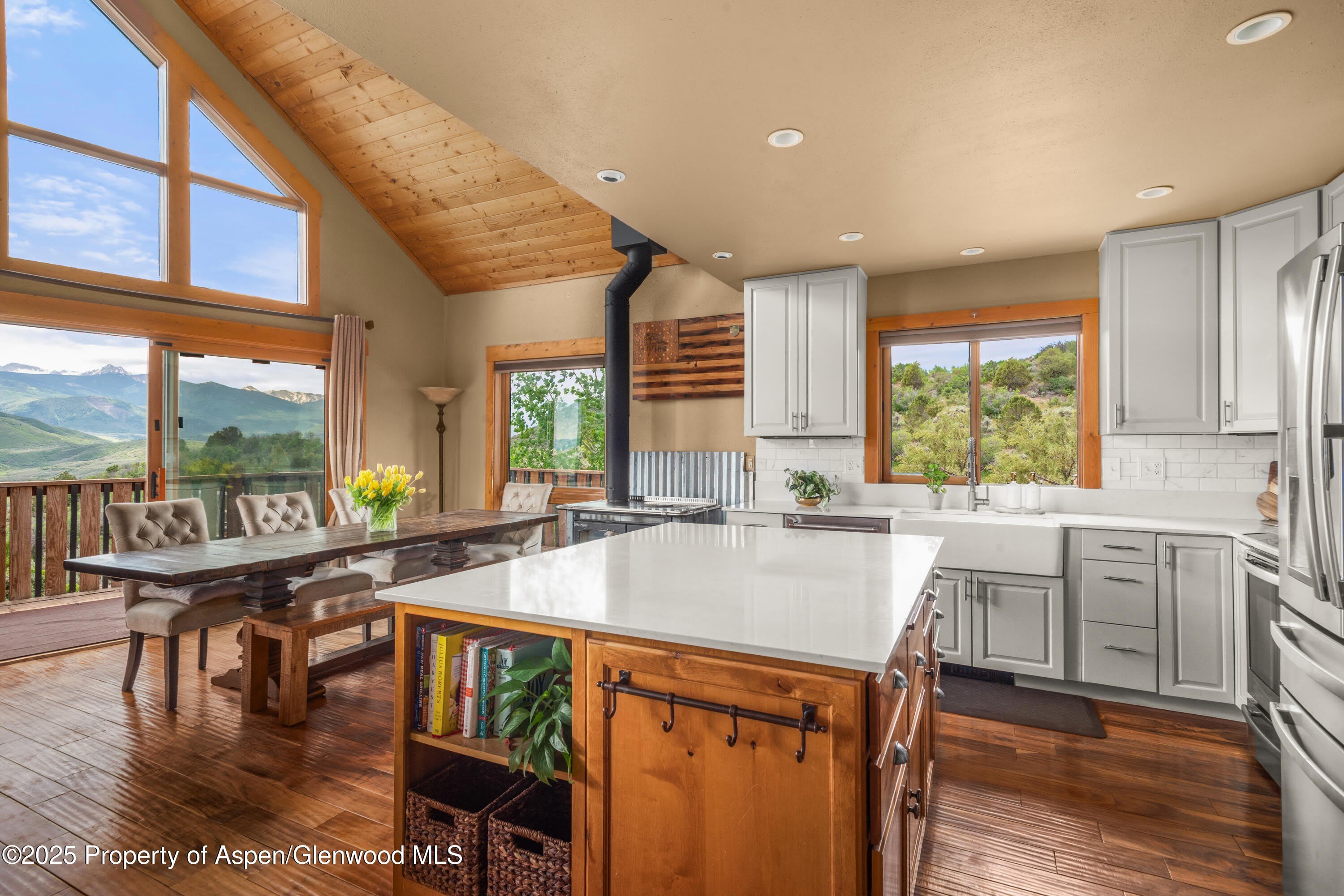 614 Light Hill Road – photo 5