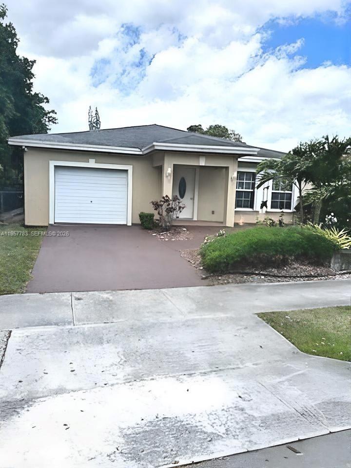 2953 Nw 10th Ct – photo 2