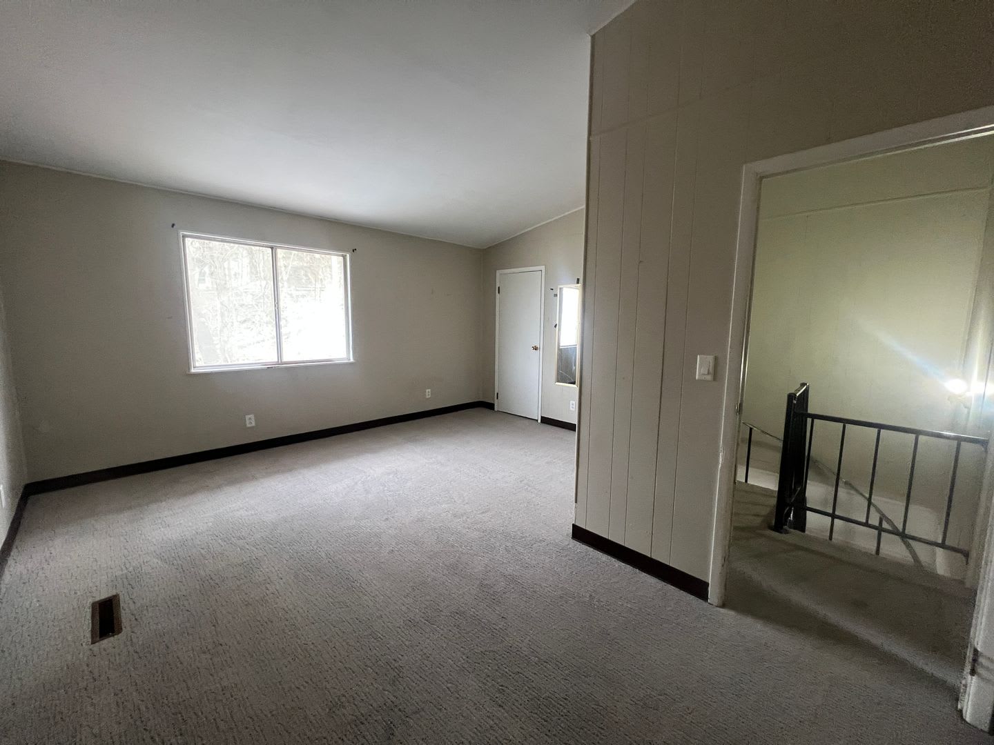 147 Bradley – photo 5