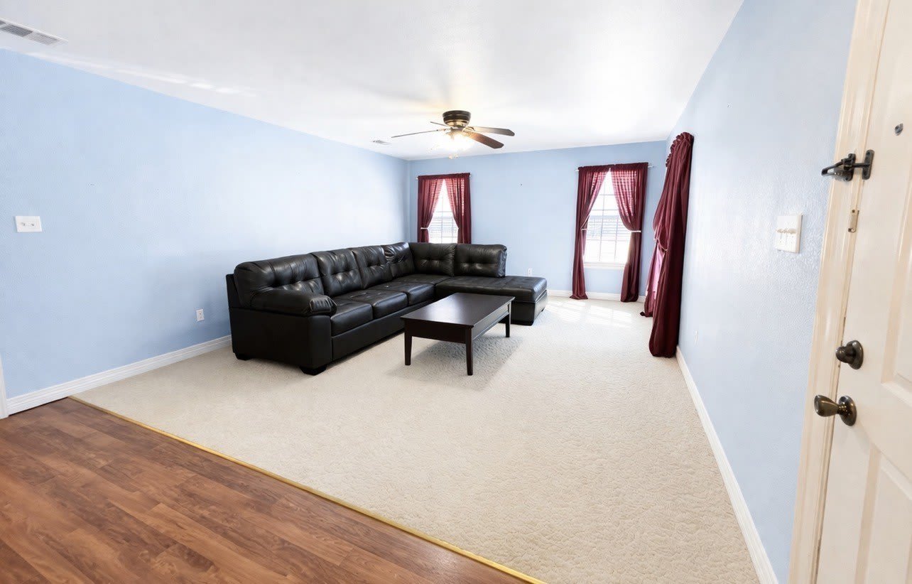 1825 Glenway Drive – photo 3