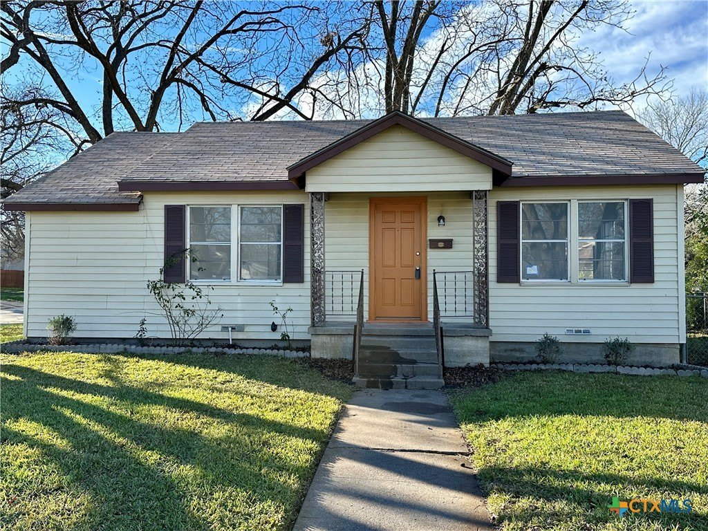 1002 N 12 – photo 1