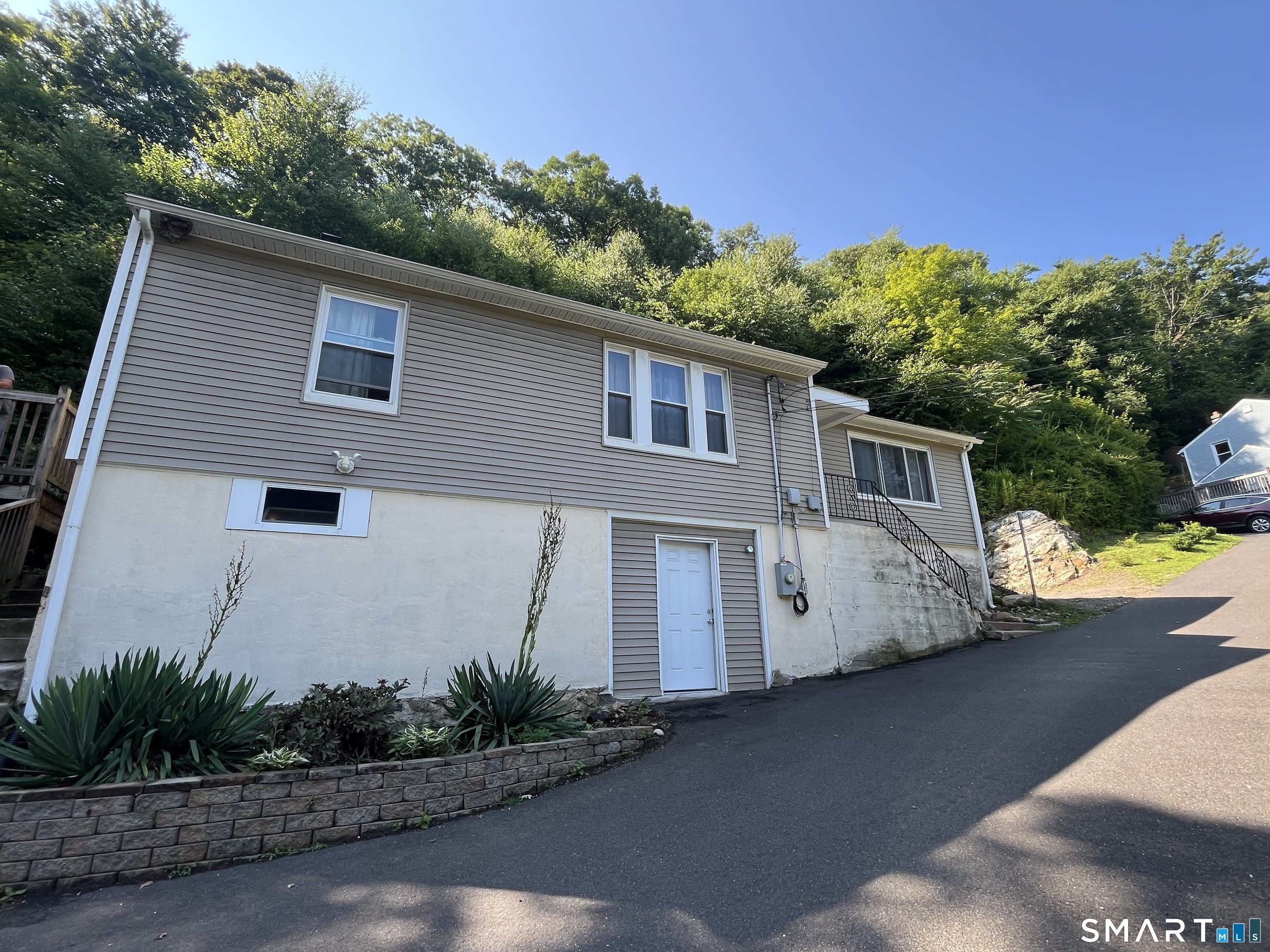 245 Frost Bridge Road – photo 2
