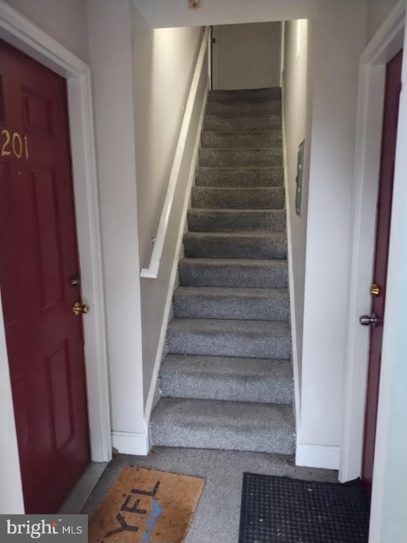 4202 GRANT Street NE – photo 2