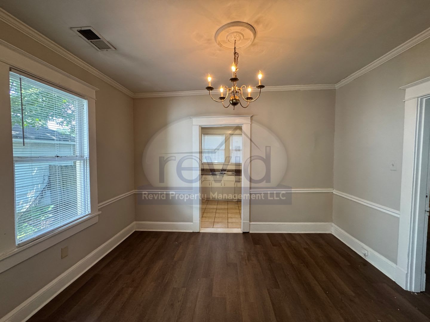 3533 Marion – photo 4