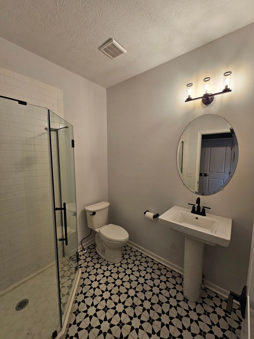 Don't Miss Your Chance to Lease this Luxurious End Unit Townhome Condo in Crocker Park!! – photo 5