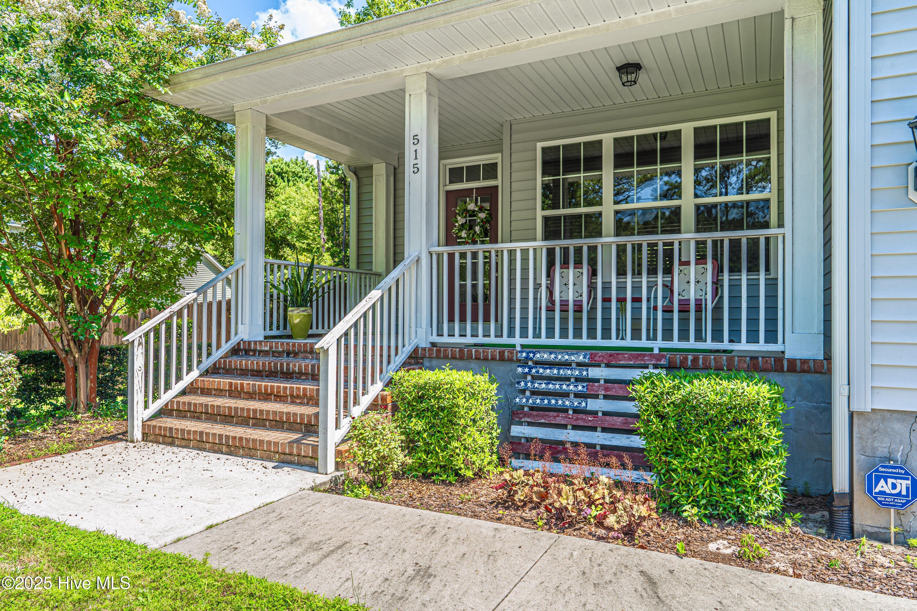 515 Clark Street – photo 2