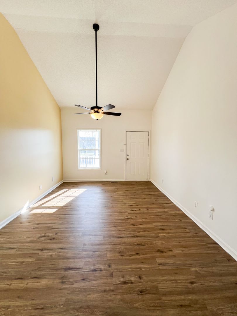 Move-In Special Available! Charming 3-Bedroom, 2-Bath Home with Rocking Chair Front Porch – photo 5