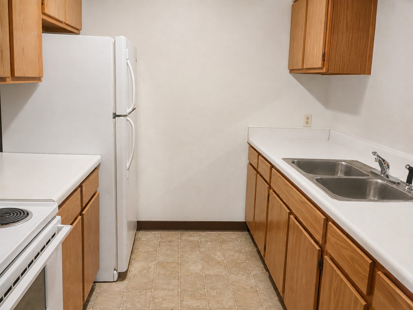 290 Spring St – photo 4