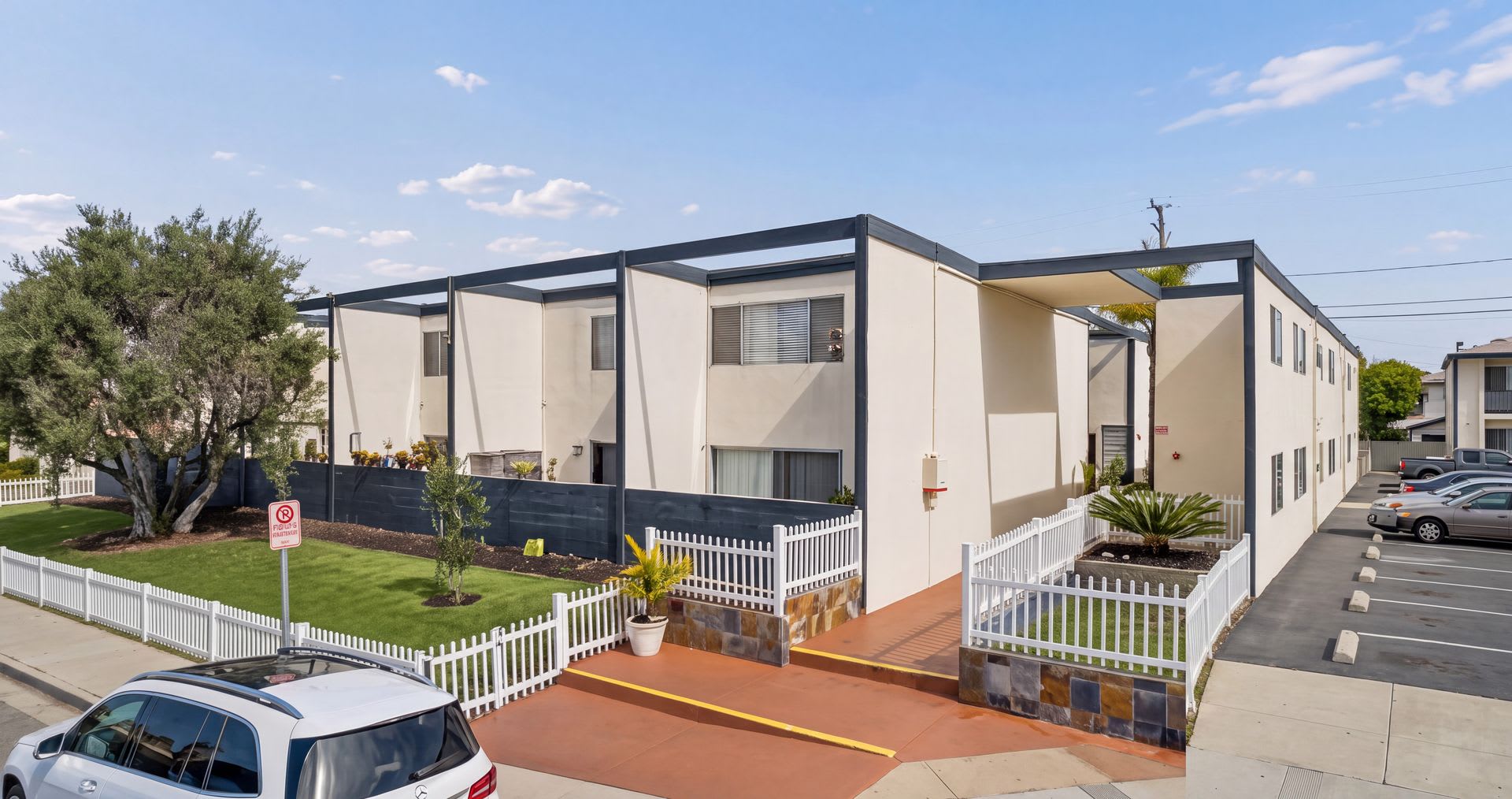Oceanaire Townhomes – photo 2